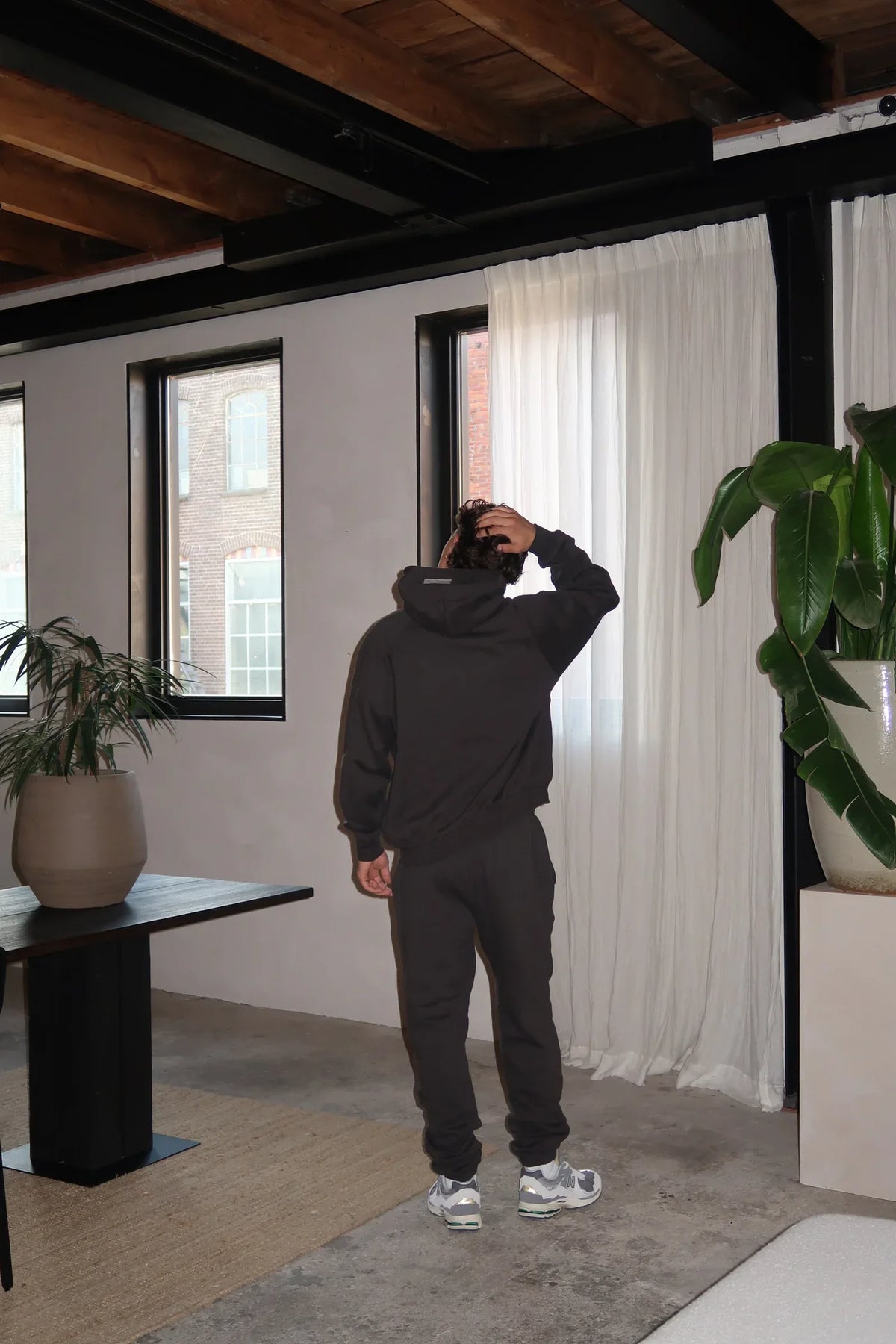 Fear of God Essentials 1977 Iron Black Full set